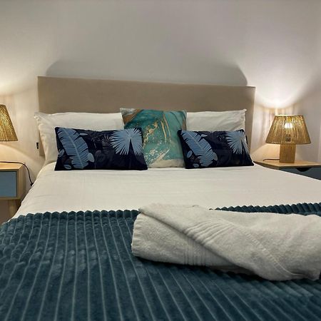 شقة Port House, Paseo Maritimo,A Un Minuto Playa فوينخيرولا المظهر الخارجي الصورة